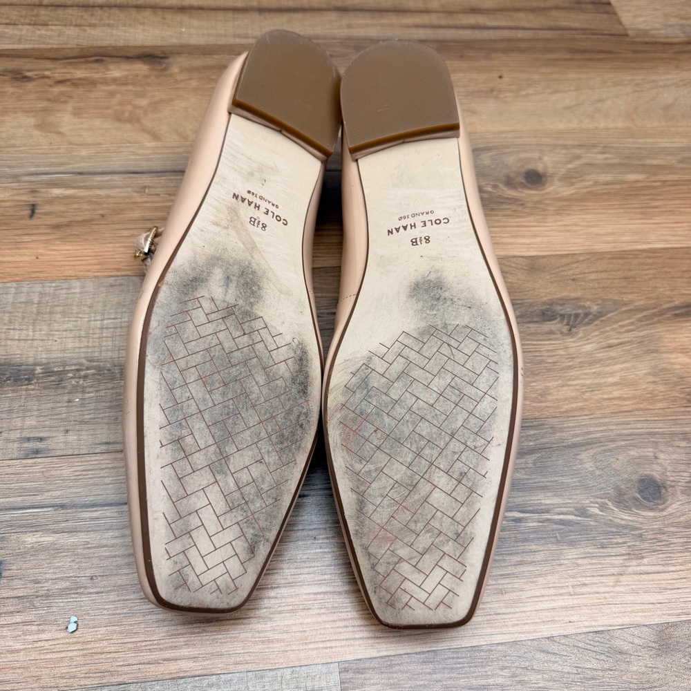Cole Haan size 8.5 Patent Mary Jane Flats in Nude Beige - Picture 7 of 8